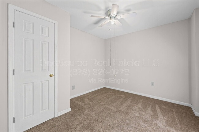 Building Photo - 4211 Crestside Rdg SW
