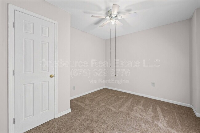 Building Photo - 4211 Crestside Ridge SW