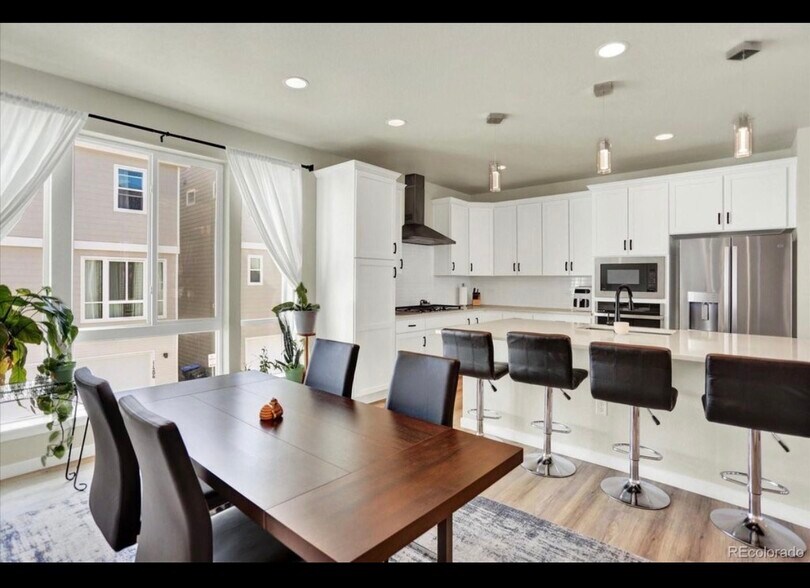 Building Photo - 11205 W 53rd Ln