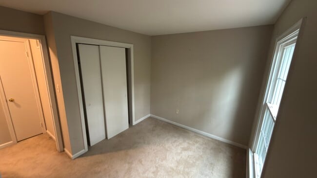 Building Photo - 6904 Compton Ln