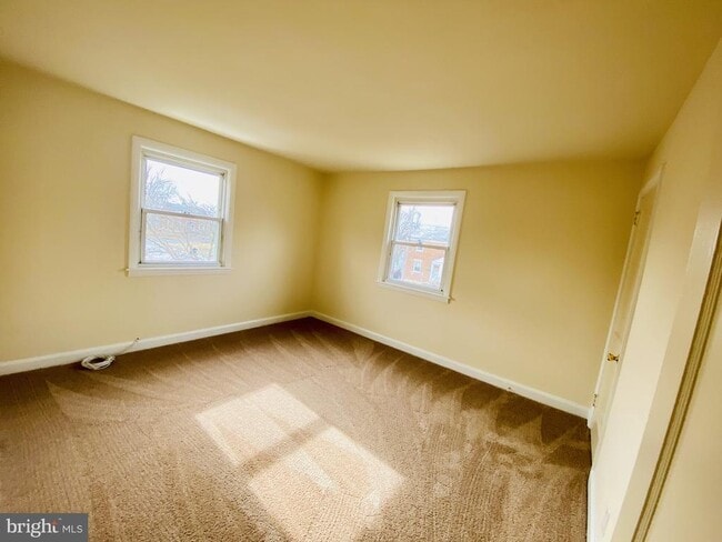 Building Photo - 131 Kentucky Ave