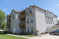 Building Photo - $1,250 | 2 Bedroom, 2 Bathroom Apartment |...