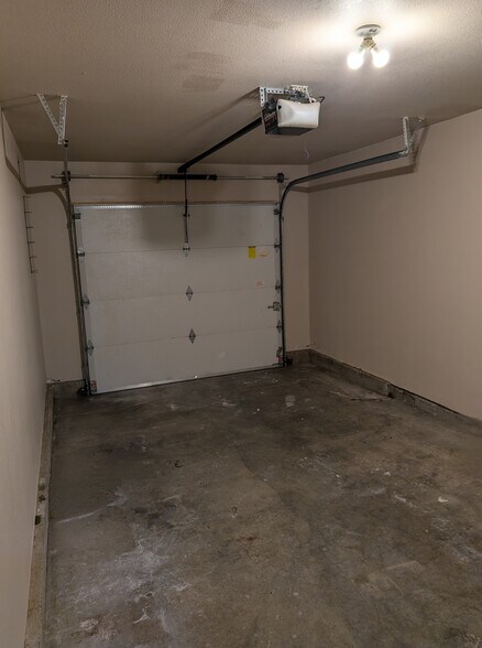 Building Photo - 11119 SE Connor Ln