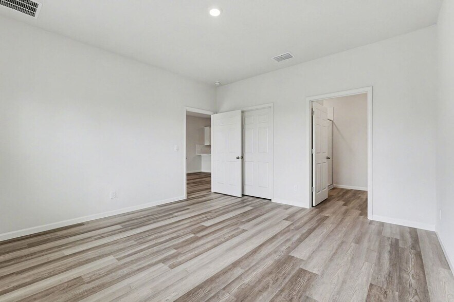 Building Photo - 8995 Orchid Reserve Cir