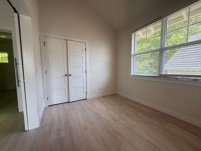 Building Photo - Pet-Friendly 3-Bedroom Home with Modern Features, Covered Deck & Bright Open Space