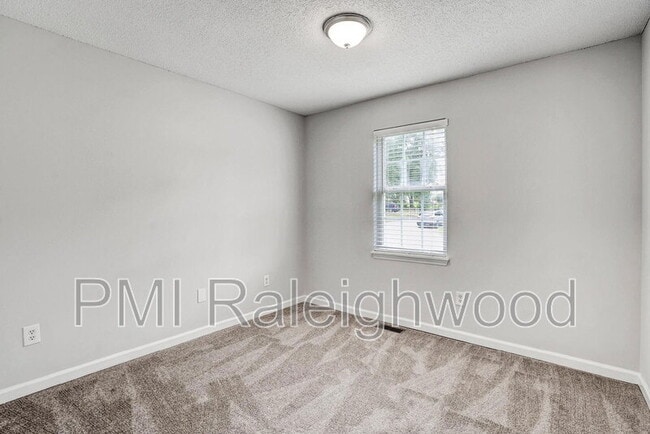 Building Photo - 1300 Poplar Ridge Rd