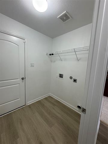 Building Photo - 2132 Mulberry Dr