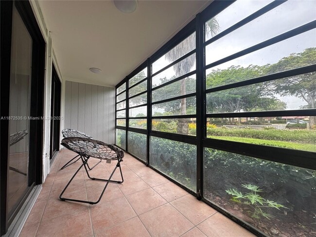 Building Photo - 9701 Hammocks Blvd