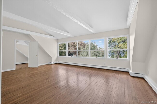 Building Photo - 1416 Ridge Rd