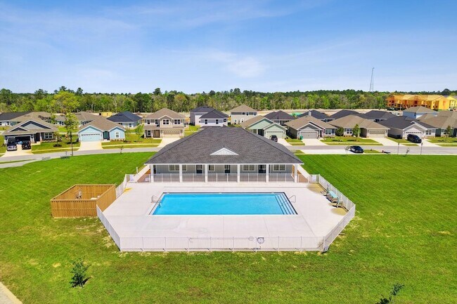 Building Photo - 585 Riverwalk Cir