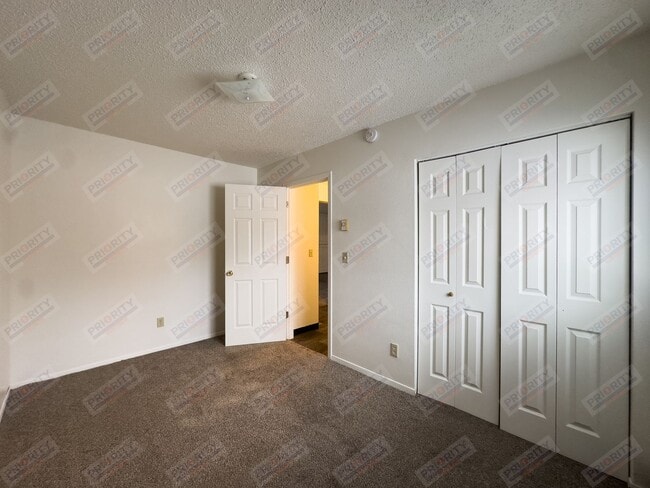 Building Photo - Ealges Nest Apartments