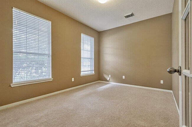 Building Photo - 30835 Imperial Walk Ln