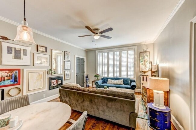 Building Photo - 28 Collier Rd NW