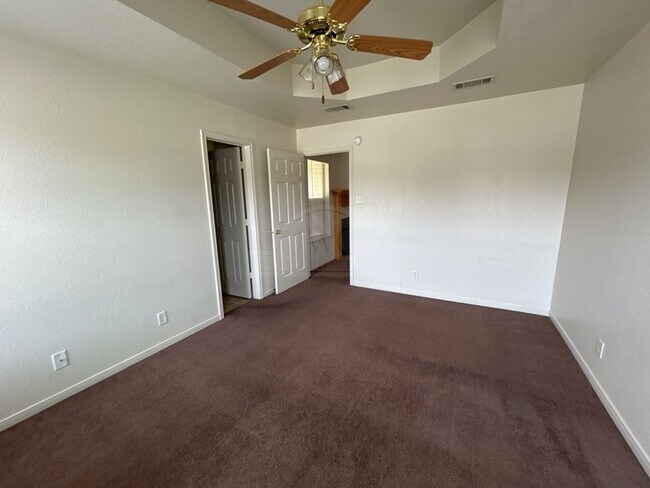 Building Photo - 5001 Morning Star Ln