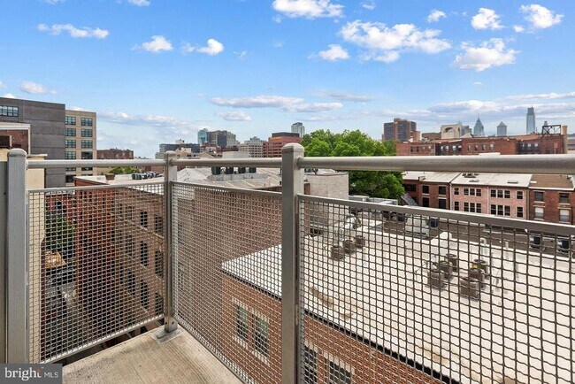Building Photo - 113 N Bread St