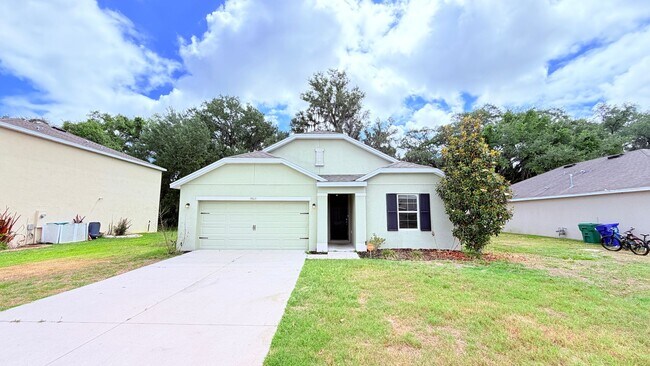 Building Photo - Available now! Amazing 4 Bedroom, 2 Bathroom Home in Wildwood!!