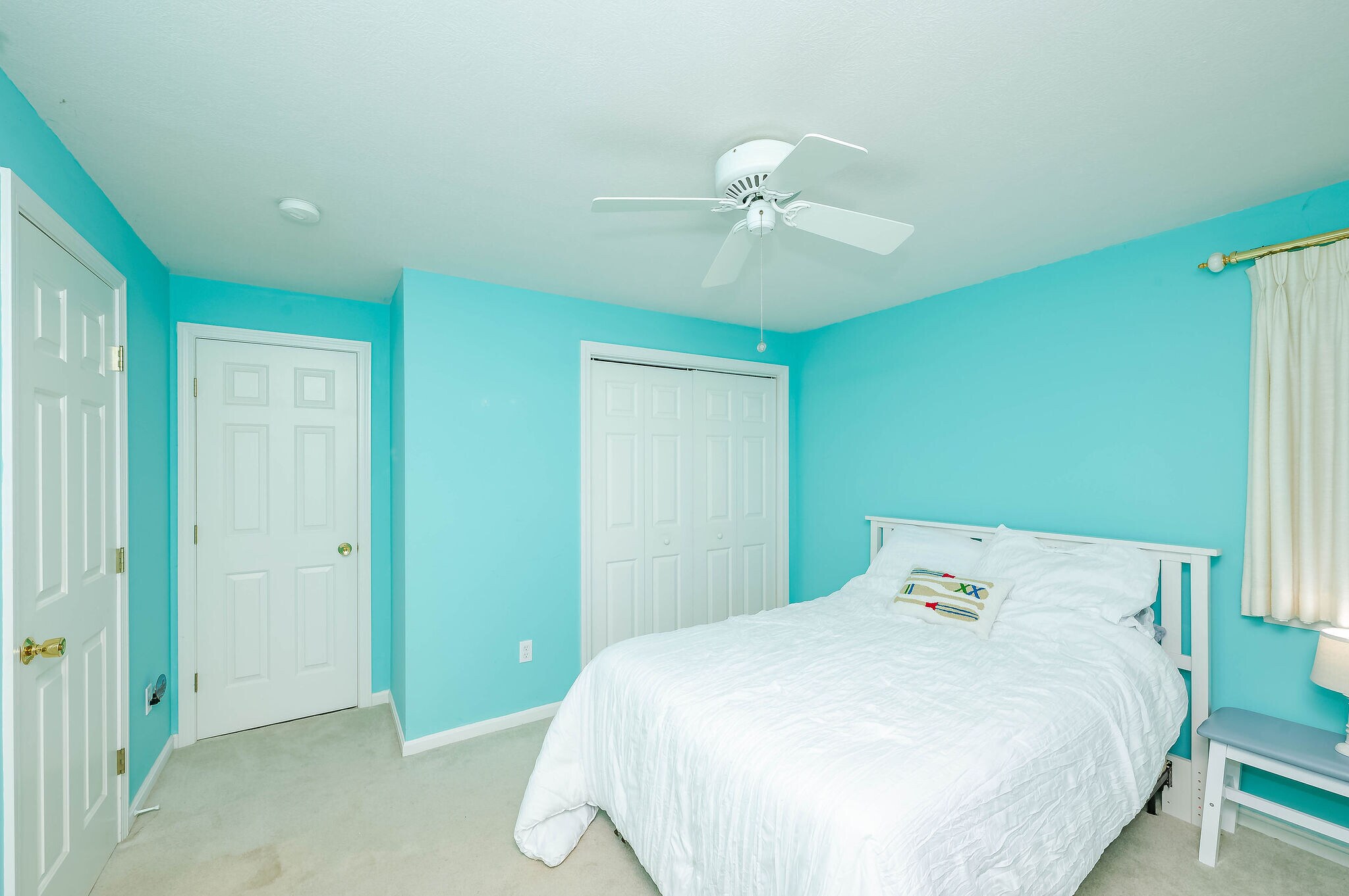 Building Photo - 790 York St