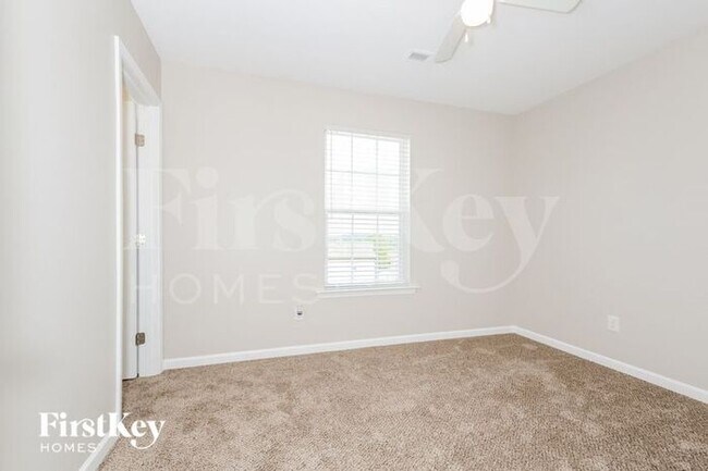 Building Photo - 5793 Midstream Cir