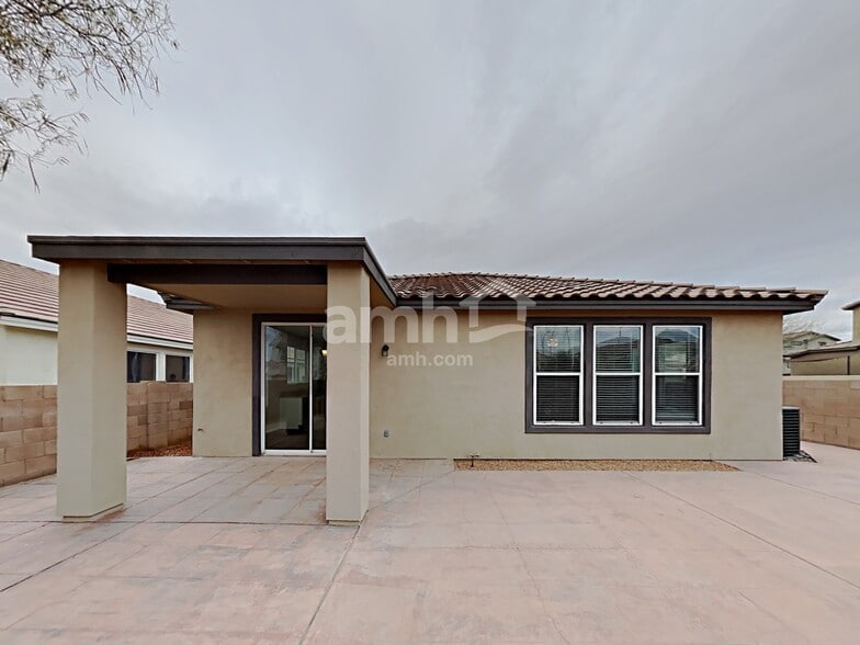 Building Photo - 15723 S Camino Muesa