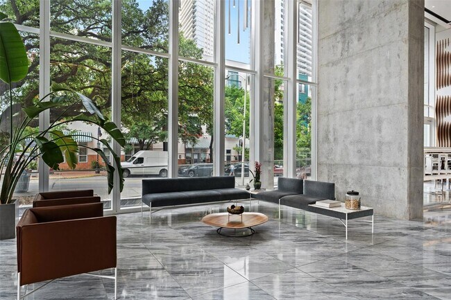 Building Photo - 301 West Ave