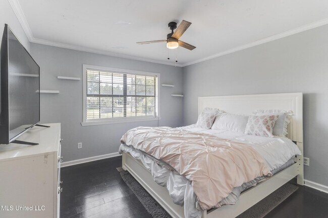 Building Photo - 106 Piney Ridge Rd