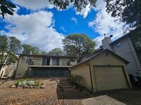 Building Photo - Cozy rental in Hidden Valley Lake