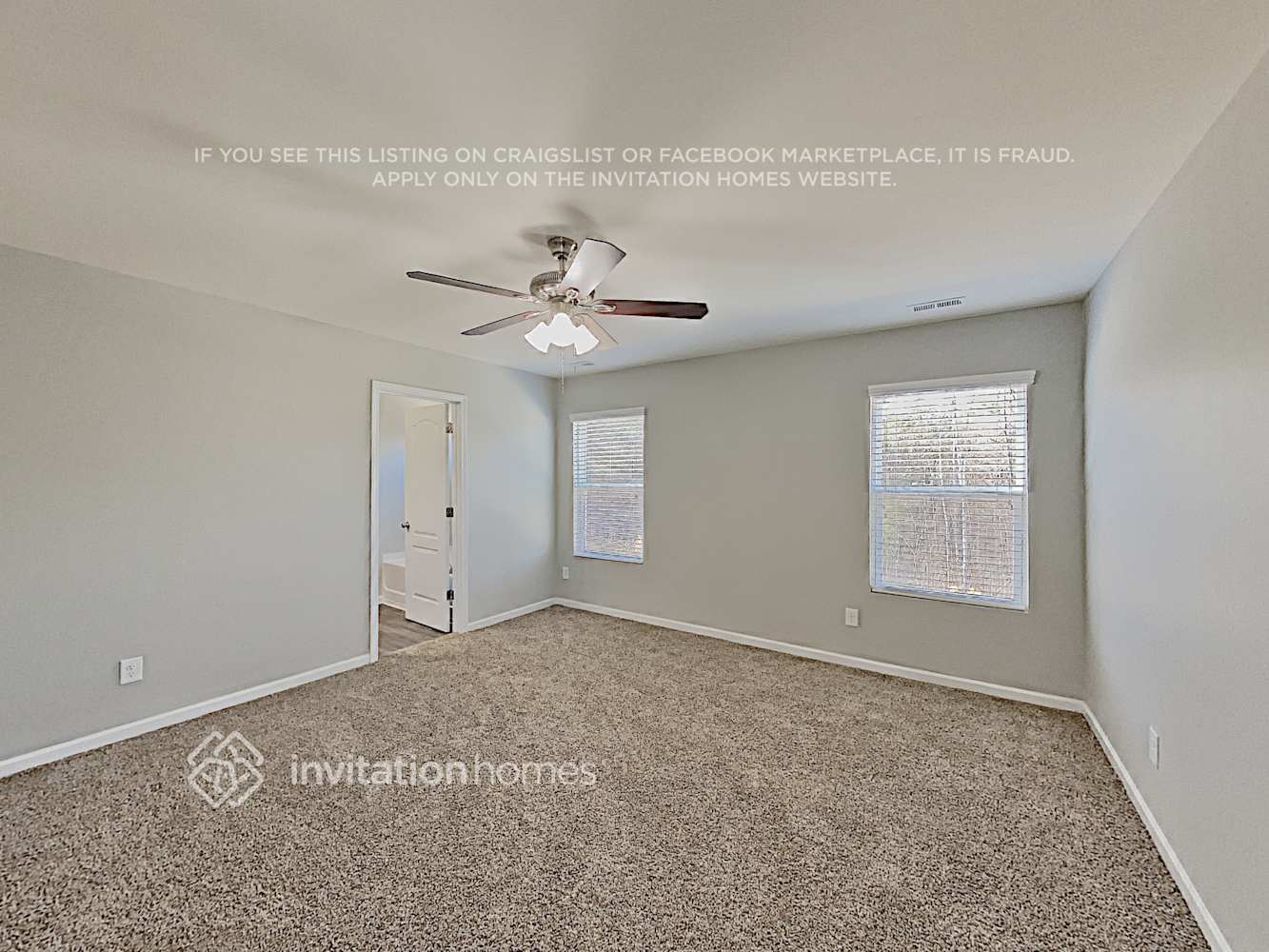 Building Photo - 9238 Magnolia Lily Ave