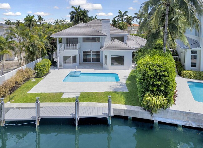 Building Photo - 1026 Seasage Dr
