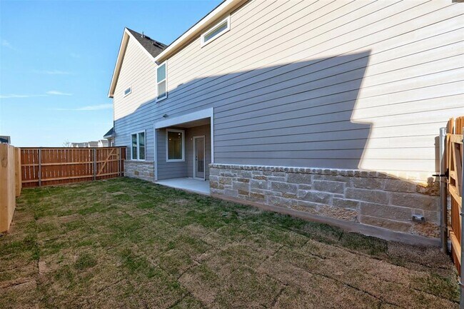 Building Photo - 2301 Wallin Bradley Dr