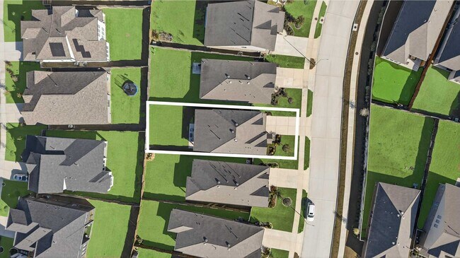 Building Photo - 2626 Lemonwood Ln