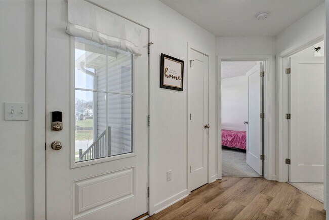 Building Photo - Charming 3 bedroom in Nixa schools!