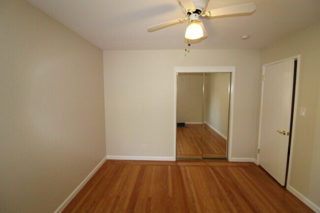 Building Photo - Concord/ Walnut Creek Border! 2172 sq ft home on Huge lot with swimming pool!