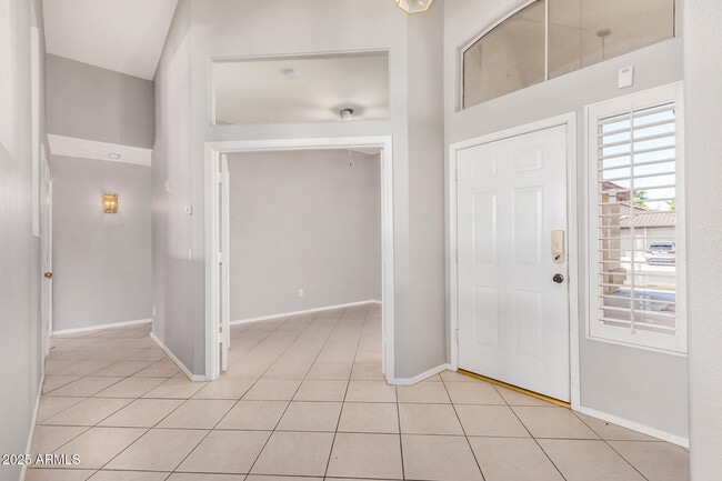 Building Photo - 6769 W Monona Dr