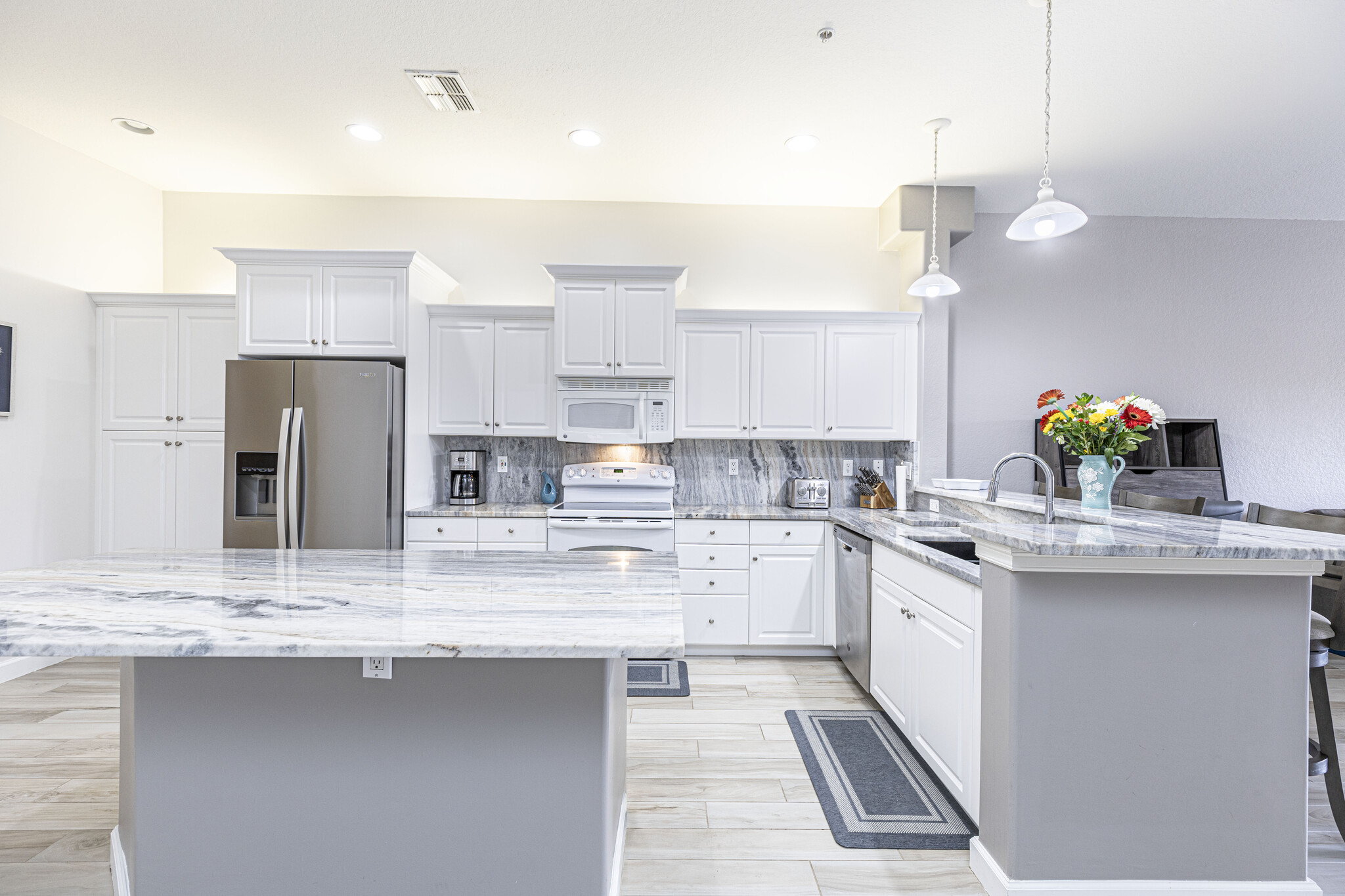 Building Photo - 8641 Piazza del Lago Cir