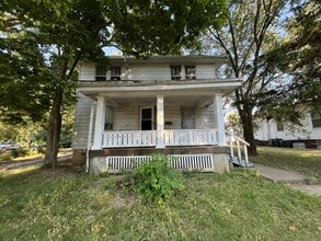 Building Photo - 920 S Maffit St