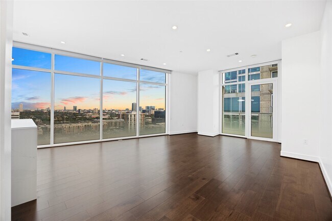 Building Photo - 4521 San Felipe St