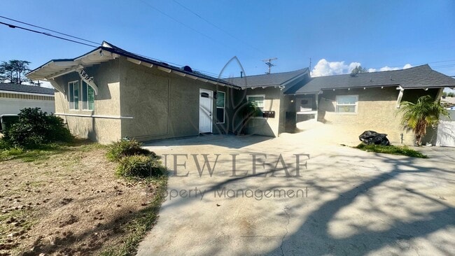 Building Photo - 189 Elizabeth Ln