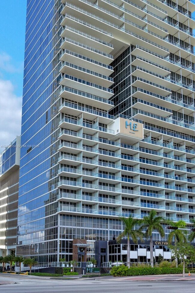 Building Photo - 1100 Biscayne Blvd
