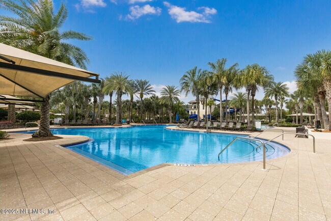 Building Photo - 311 Bay Lk Dr