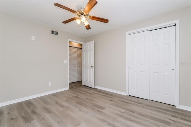 Building Photo - 1909 Glen Echo Ln