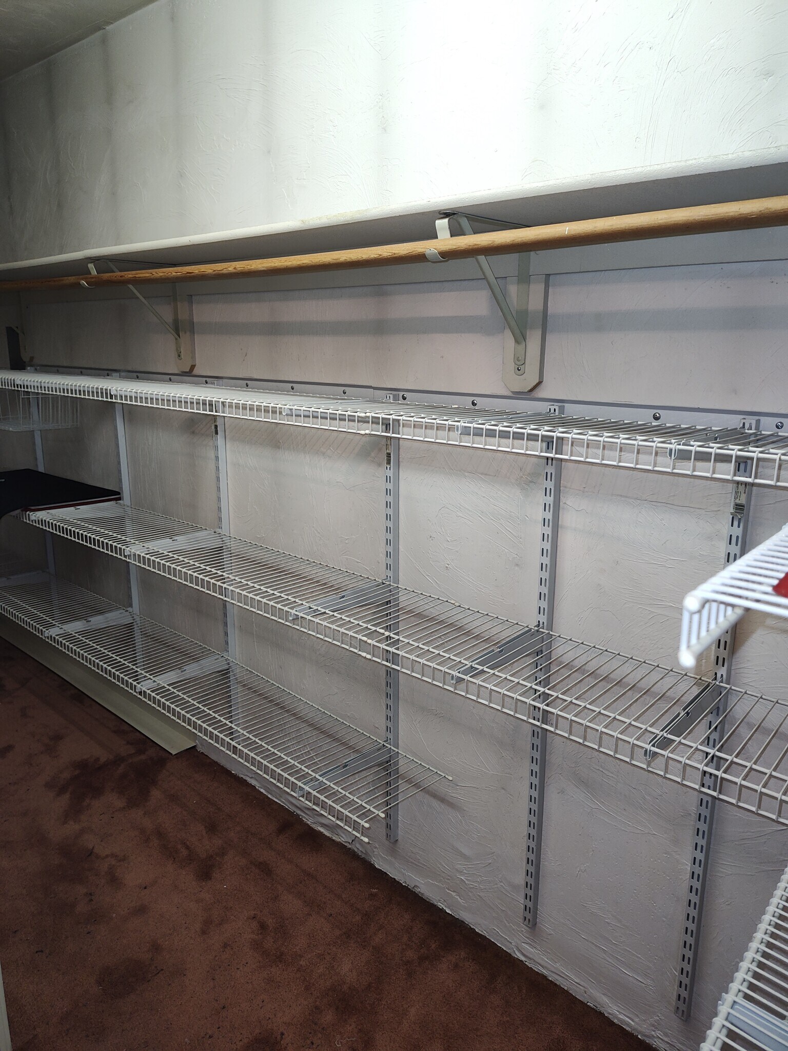 closet/ storage space - 40 Greenleaf St