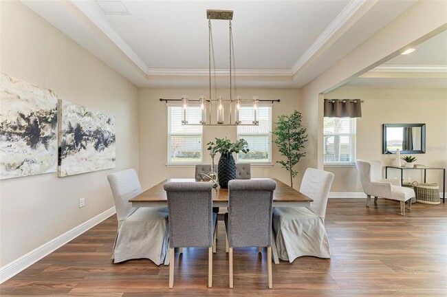 Building Photo - 4789 Vasca Dr