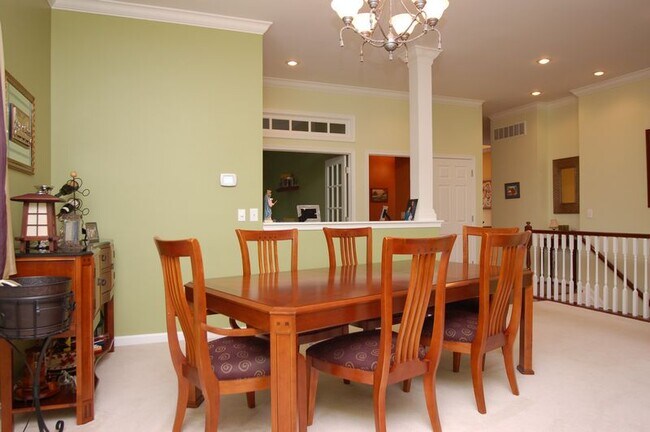 Building Photo - 8336 Verbena Ln