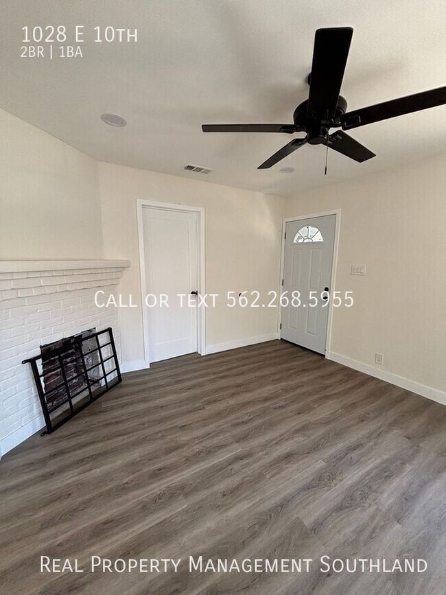 Building Photo - 1028 E 10th-