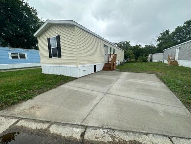 Building Photo - 88 Nettie Ave