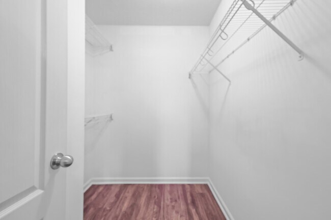 Building Photo - 3368 Marrast Dr