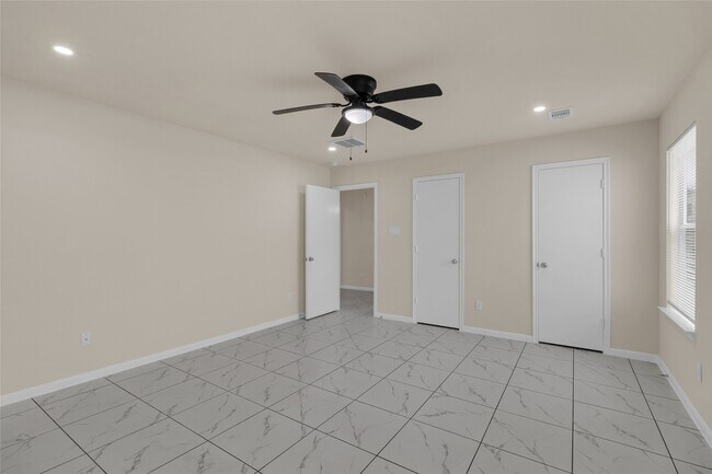 Building Photo - 2818 Piney Lake Ct