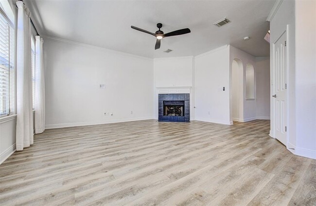 Building Photo - 12512 Capitol Saddlery Trail