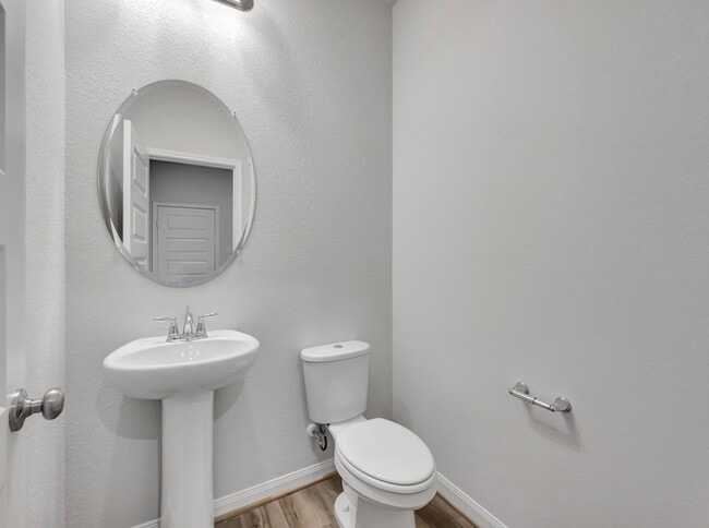 Building Photo - 6919 Ventura Dr