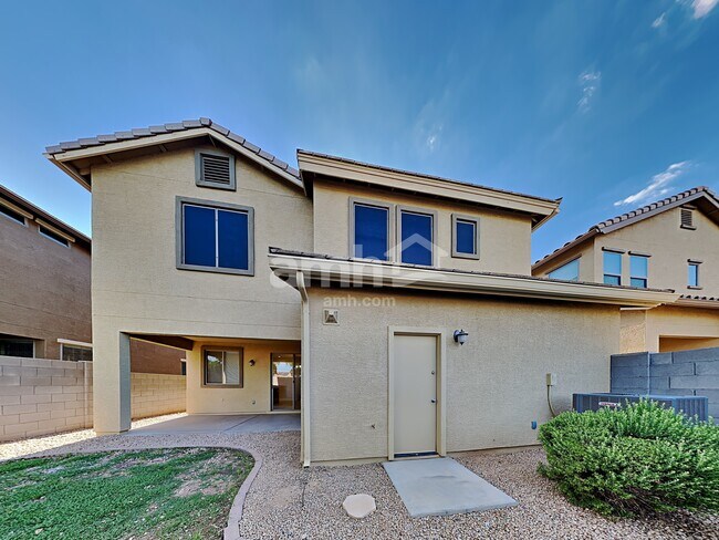 Building Photo - 15131 N 145th Ave